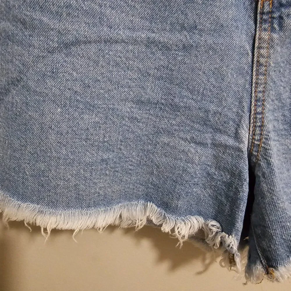EUC LIKE NEW LOFT MADE AND LOVED RAW HEM HI RISE SHORTS SIZE 10/ 30 WOMENS